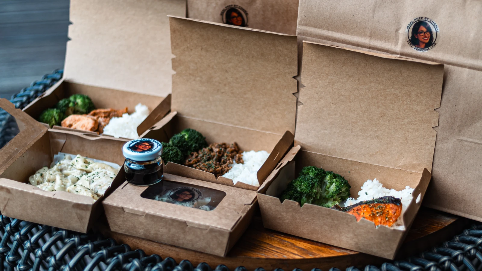 Meal prep boxes and healthy meals in Bangkok